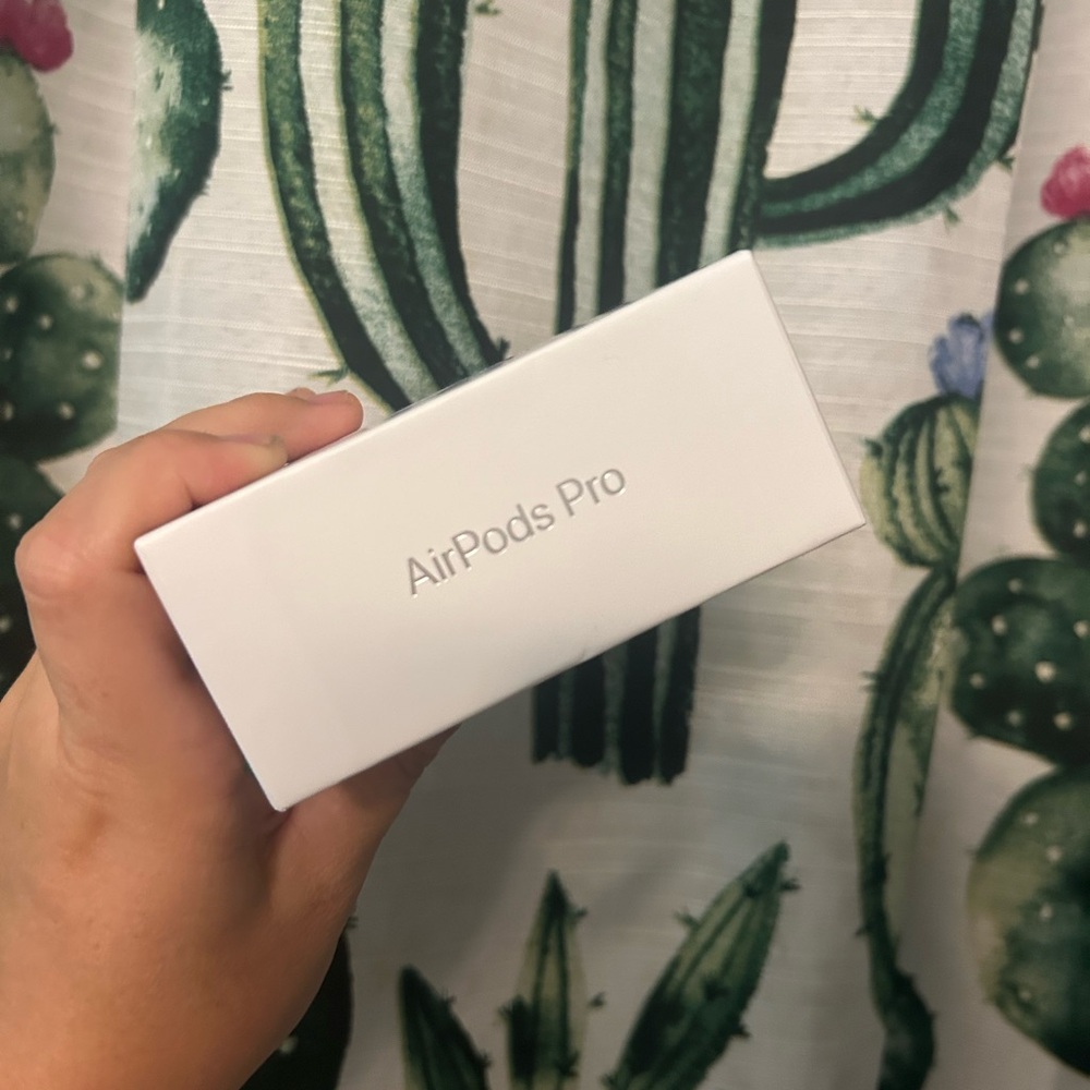 Apple AirPods Pro 2nd Generation
